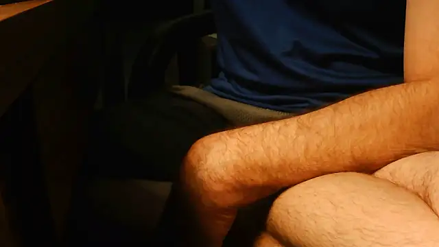 Snapshot of Couple4bdsm chatting on May 2026 09:13:01 PM Couple4bdsm online show from May 2026 09:13:01 PM