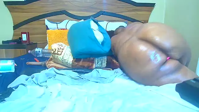 Queenxxxjesy online show from April 2026 06:19:01 AM