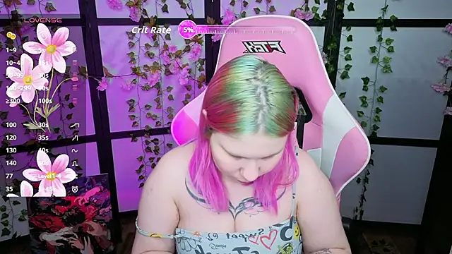 kitsune little online show from April 2026 10:18:01 PM