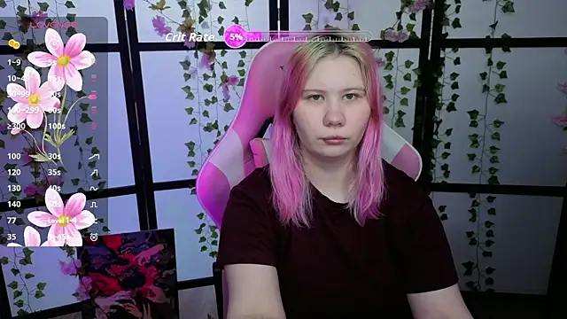 kitsune little online show from April 2026 07:47:02 AM