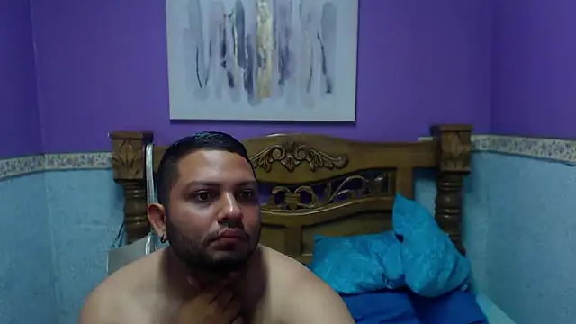 Snapshot of Eddie_And_Lana chatting on February 2026 02:51:02 PM Eddie And Lana online show from February 2026 02:51:02 PM