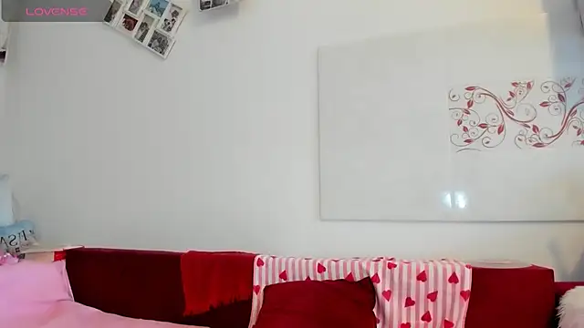 EVELYNA88 online show from July 2026 12:47:02 PM