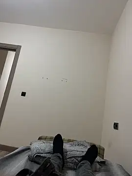 enesozkir online show from March 2026 07:17:01 PM