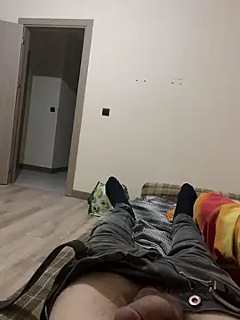 enesozkir online show from April 2026 05:08:02 PM