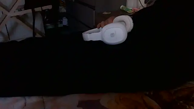 luanahot1 online show from April 2026 02:03:02 PM