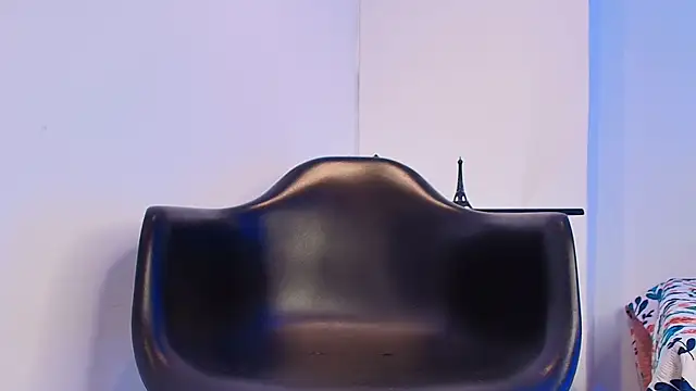 Abril milf11 online show from March 2026 02:20:01 PM