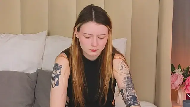AlyssFrost online show from June 2026 02:53:02 AM