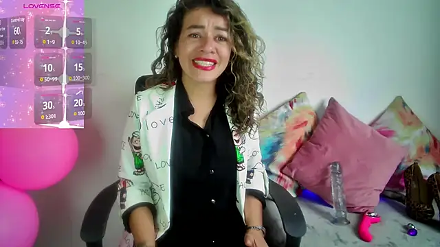 oriana thomson01 online show from June 2026 05:02:02 PM