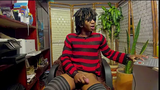 Mashall lee online show from April 2026 07:21:02 PM