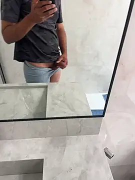 twink231 online show from April 2026 03:28:01 PM