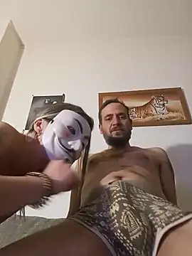 Mikedebo online show from May 2026 07:09:01 PM