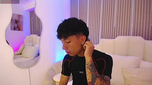 Aiden Rivers  online show from March 2026 12:44:01 PM