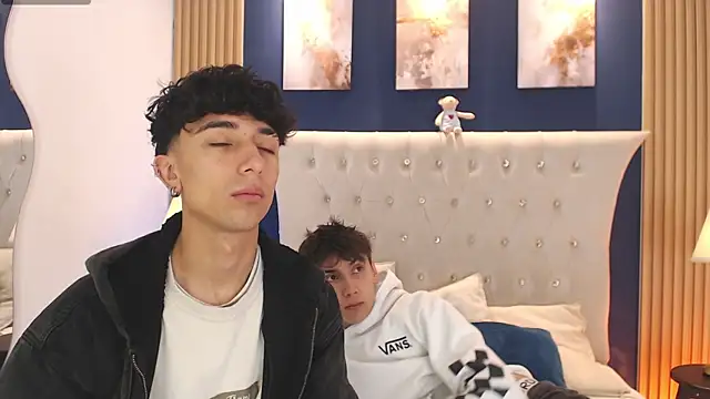 Snapshot of Aiden_Rivers_ chatting on June 2026 01:00:02 PM Aiden Rivers online show from June 2026 01:00:02 PM