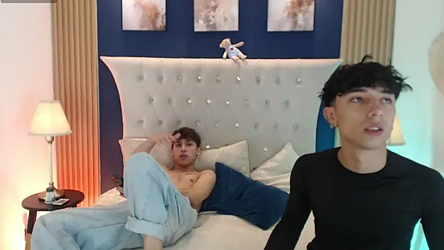 Snapshot of Aiden_Rivers_ chatting on June 2026 01:10:02 PM Aiden Rivers online show from June 2026 01:10:02 PM