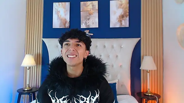 Snapshot of Aiden_Rivers_ chatting on June 2026 12:52:01 PM Aiden Rivers online show from June 2026 12:52:01 PM