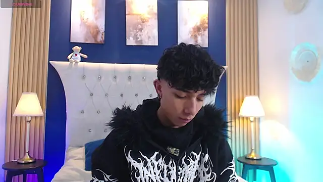 Snapshot of Aiden_Rivers_ chatting on June 2026 12:53:02 PM Aiden Rivers online show from June 2026 12:53:02 PM