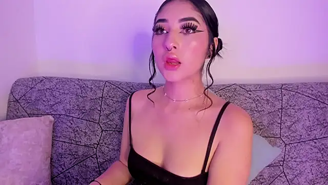 Snapshot of Kattengel_ chatting on June 2026 12:24:01 AM Kattengel online show from June 2026 12:24:01 AM