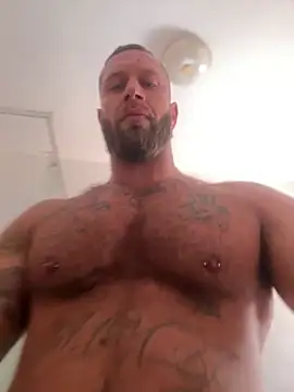 Snapshot of Tiziano94 chatting on May 2026 11:27:02 AM Tiziano94 online show from May 2026 11:27:02 AM