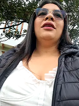 Snapshot of belen_green chatting on June 2026 12:33:02 PM belen green online show from June 2026 12:33:02 PM