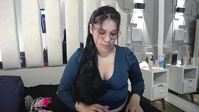 Snapshot of belen_green chatting on July 2026 12:01:01 PM belen green online show from July 2026 12:01:01 PM