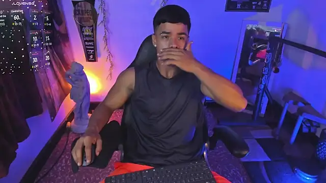 Rob zaens33 online show from March 2026 10:43:01 AM