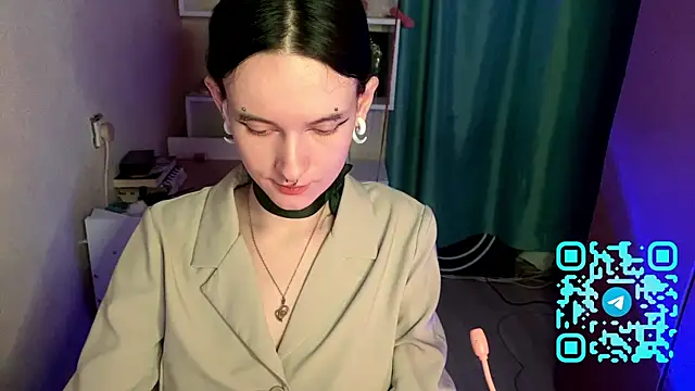 MabelDefina online show from April 2026 12:01:01 PM