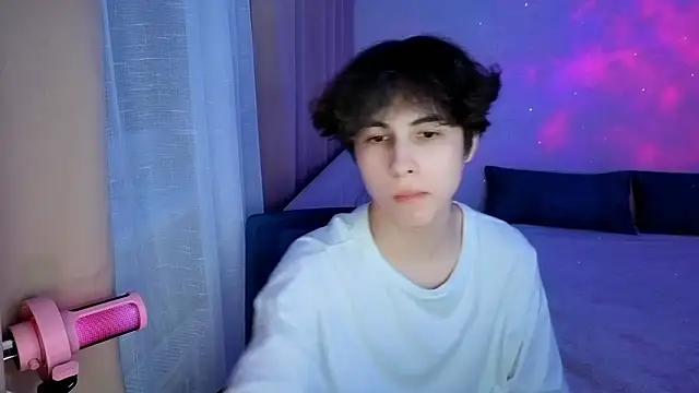  LukaHayes  online show from March 2026 05:42:02 PM