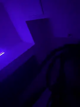 Kingbroxxx online show from March 2026 08:33:02 AM