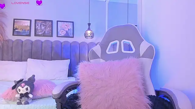 Bella  Peach online show from April 2026 03:15:01 AM