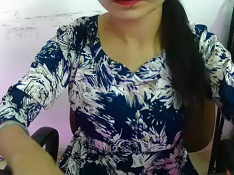 Hotsurbhi online show from March 2026 04:18:01 AM