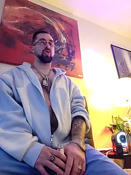 LargeLith online show from April 2026 09:37:02 PM