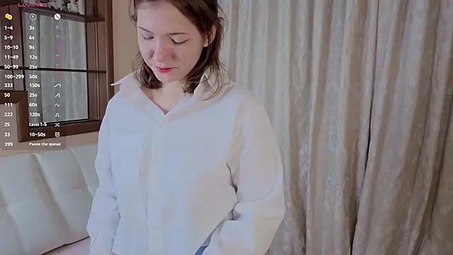 Snapshot of kxomorebi chatting on March 2026 04:34:02 PM kxomorebi online show from March 2026 04:34:02 PM