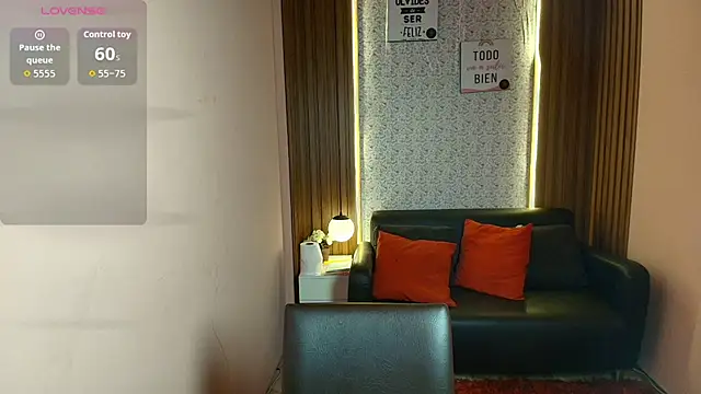 MoriahStorm online show from July 2026 12:55:01 PM