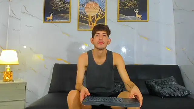 Spicy guys online show from April 2026 01:05:02 PM