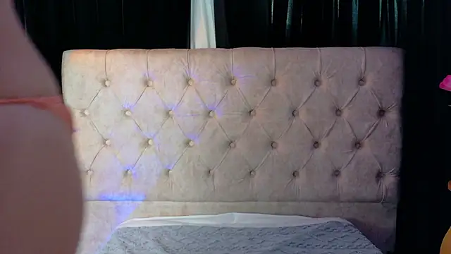 AmyKiss  online show from March 2026 01:50:01 PM