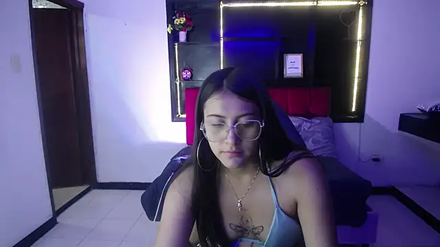 Sweett liia  online show from March 2026 07:52:02 PM