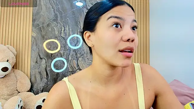 scarlett lumi online show from March 2026 12:38:02 PM