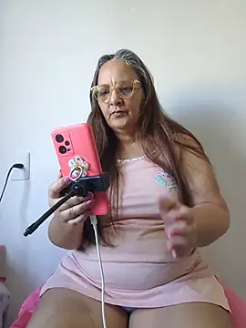 Noemipopi online show from July 2026 01:59:02 PM