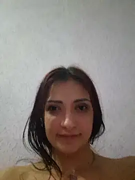 Snapshot of Soff00 chatting on April 2026 10:07:01 PM Soff00 online show from April 2026 10:07:01 PM