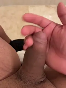 charles23xavier25 online show from March 2026 01:09:01 AM