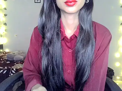 SIKSHA SINGH online show from April 2026 12:04:01 AM