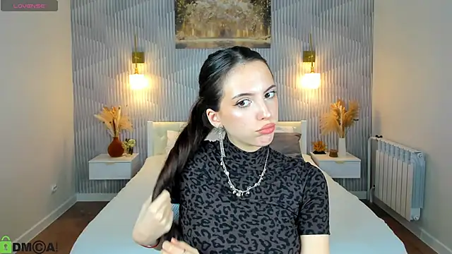 elise robbie online show from March 2026 09:25:02 AM