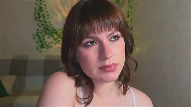 rinamandarina online show from March 2026 05:18:02 PM