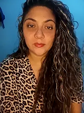 Starlove08 online show from March 2026 07:25:01 PM