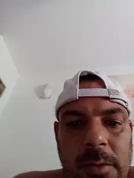 Snapshot of morenitoymorena chatting on June 2026 09:13:02 AM morenitoymorena online show from June 2026 09:13:02 AM