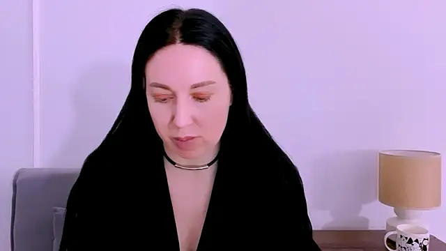 MiaFair online show from April 2026 03:38:01 PM