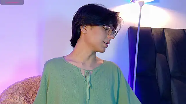 lui x dust online show from April 2026 03:33:01 AM