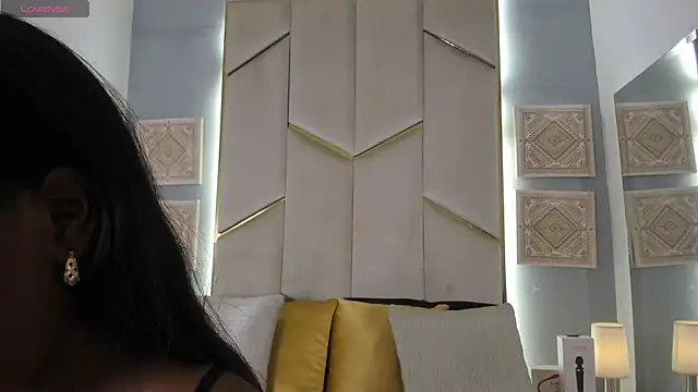 KarinaaCoxx online show from July 2026 12:08:01 PM