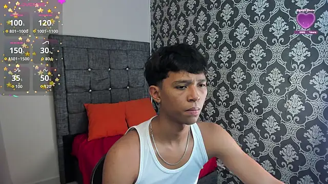 Snapshot of Little_Twink19x chatting on July 2026 07:30:01 PM Little Twink19x online show from July 2026 07:30:01 PM