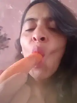 ivilondon online show from June 2026 03:46:02 PM